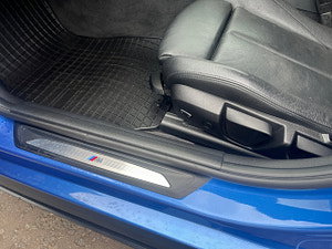 BMW 3 Series thumbnail