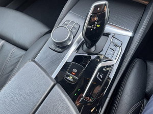 BMW 5 Series thumbnail