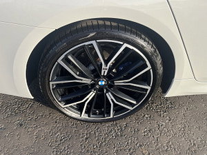 BMW 5 Series thumbnail