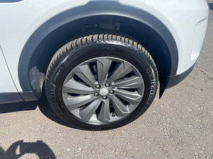 Land Rover Discovery Sport thumbnail