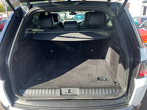 Land Rover Range Rover Sport thumbnail