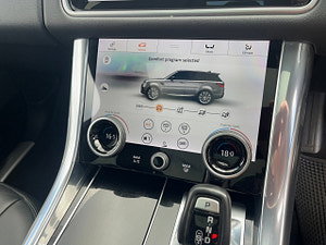 Land Rover Range Rover Sport thumbnail