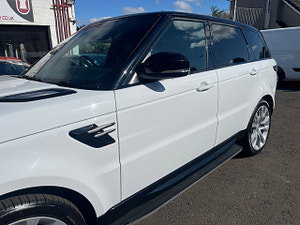Land Rover Range Rover Sport thumbnail