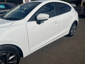Mazda Mazda3 thumbnail