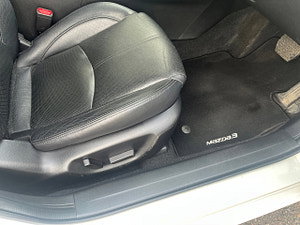 Mazda Mazda3 thumbnail