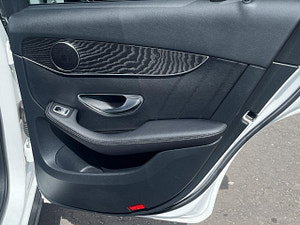 Mercedes-Benz GLC thumbnail