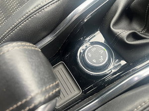 Peugeot 2008 thumbnail