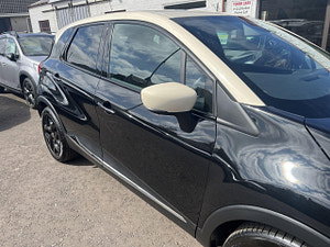 Renault Captur thumbnail
