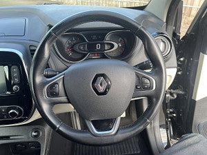 Renault Captur thumbnail