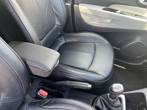 Renault Captur thumbnail