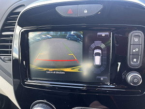 Renault Captur thumbnail