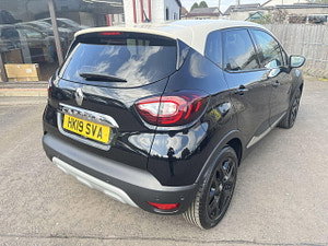 Renault Captur thumbnail