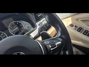 BMW 5 Series thumbnail