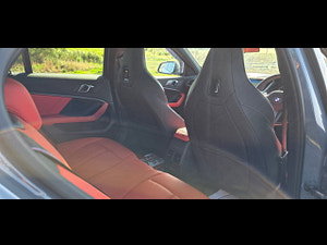 BMW M1 thumbnail