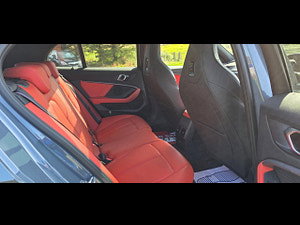 BMW M1 thumbnail