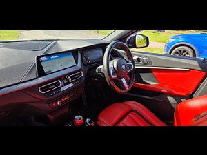 BMW M1 thumbnail