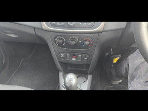 Dacia Sandero Stepway thumbnail
