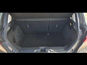 Ford Fiesta thumbnail