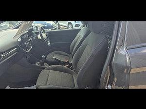 Ford Fiesta Van thumbnail