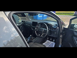 Ford Fiesta Van thumbnail