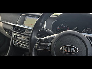 Kia Optima thumbnail