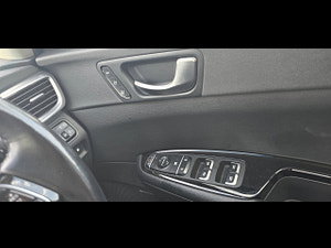 Kia Optima thumbnail