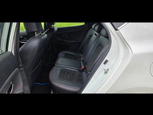 Kia Ceed thumbnail