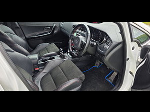 Kia Ceed thumbnail