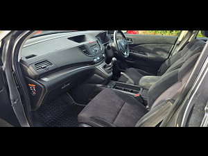Honda CR-V thumbnail