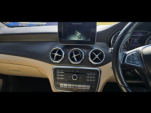 Mercedes-Benz GLA thumbnail