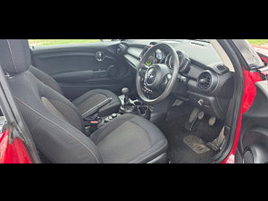 MINI Hatch thumbnail