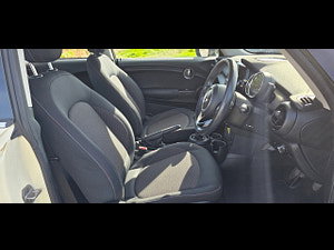 MINI Hatch thumbnail