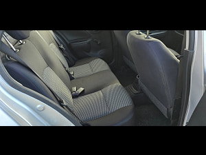 Nissan Micra thumbnail