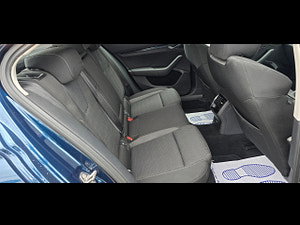 Skoda Octavia thumbnail