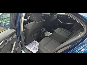 Skoda Octavia thumbnail