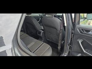 Volkswagen T-Roc thumbnail