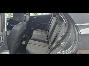 Volkswagen T-Roc thumbnail