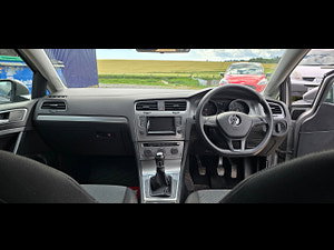 Volkswagen Golf thumbnail