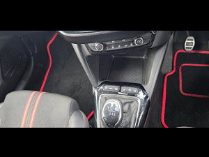 Vauxhall Corsa thumbnail