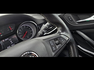 Vauxhall Astra thumbnail