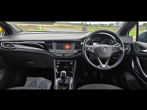 Vauxhall Astra thumbnail