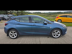 Vauxhall Astra thumbnail