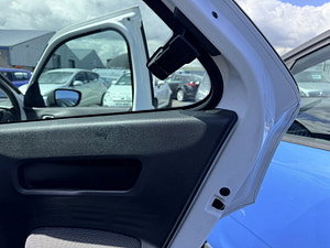 Citroen C4 Cactus thumbnail