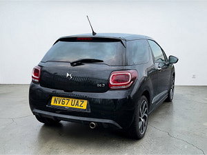 DS Automobiles DS 3 thumbnail