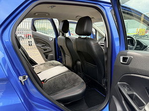 Ford EcoSport thumbnail