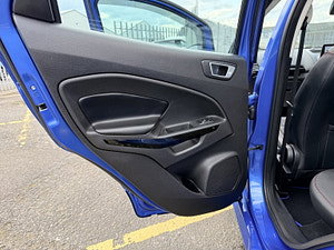 Ford EcoSport thumbnail
