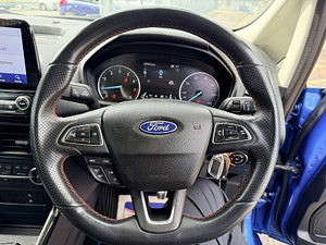 Ford EcoSport thumbnail