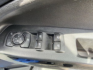 Ford EcoSport thumbnail