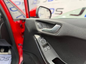 Ford Fiesta thumbnail