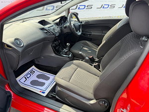 Ford Fiesta thumbnail